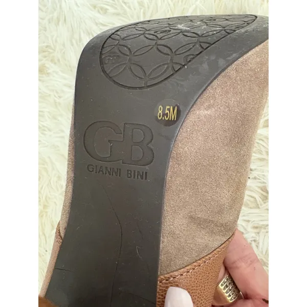 Gianni Bini Brown‎ Suede Leather Block Heel Mary Jane Pumps Size 8.5M - Image 8