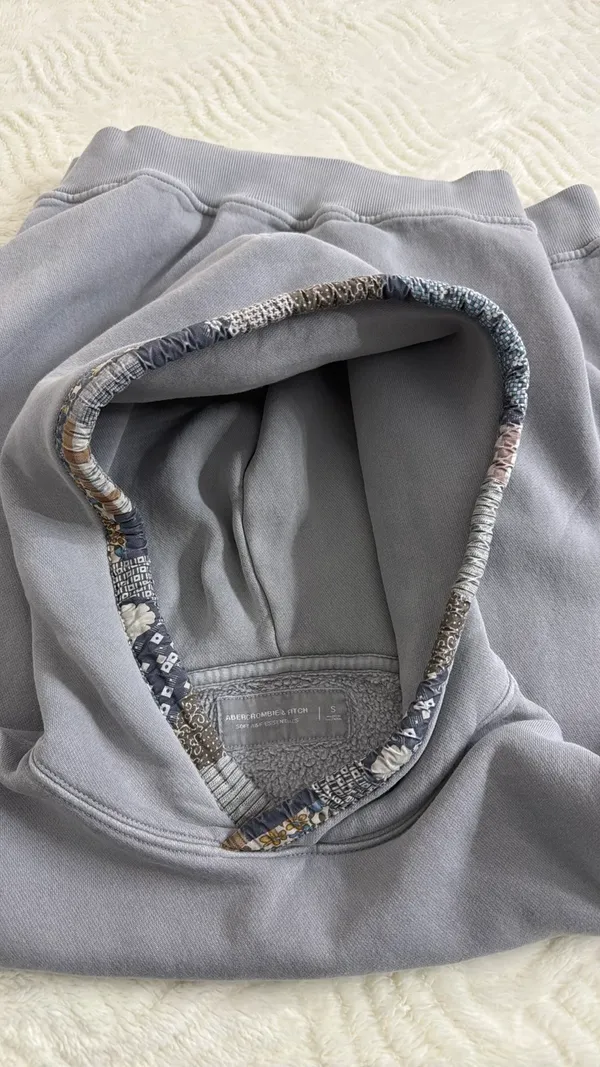 Abercrombie Hoodie - Image 3