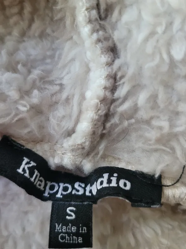 Knapp Studio Beige and Cream Plaid Sherpa Hooded Jacket - Image 2