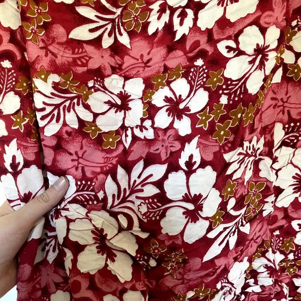Red floral midi wraparound skirt fabric fabric rectangle 27‎ inches X 20 inches - Image 6