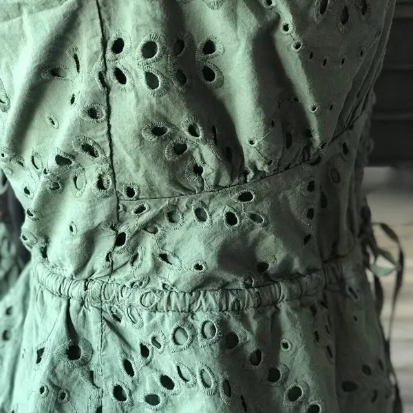 NWT Guess Larisen Cotton Eyelet Peplum Top - Image 7