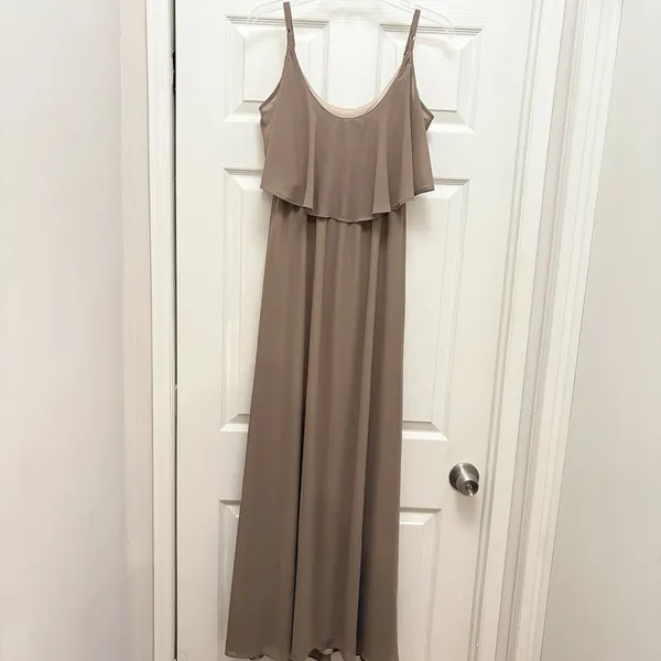 Show Me Your Mumu Caitlin Ruffle Maxi Dress Cold Shoulder Gown Dune Chiffon M - Image 4