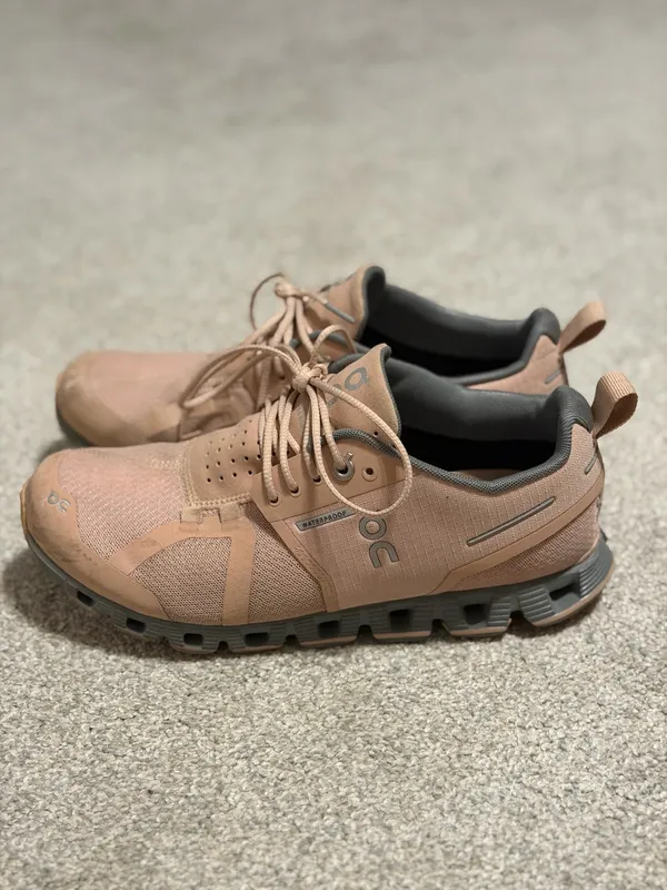 On Cloud Running Shoes Waterproof Women’s - Image 3
