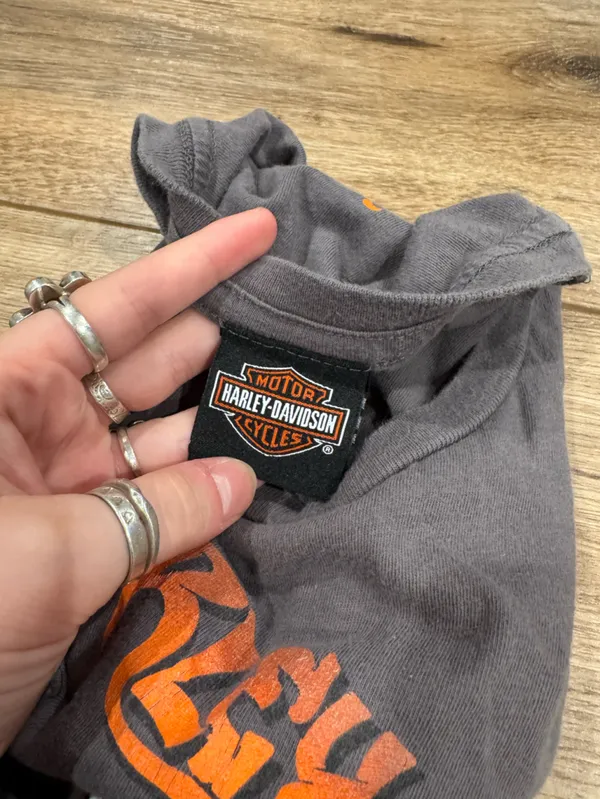 HARLEY DAVIDSON Vintage 2000s Y2k Gray Graphic Moto Biker Tee | Size Medium - Image 2