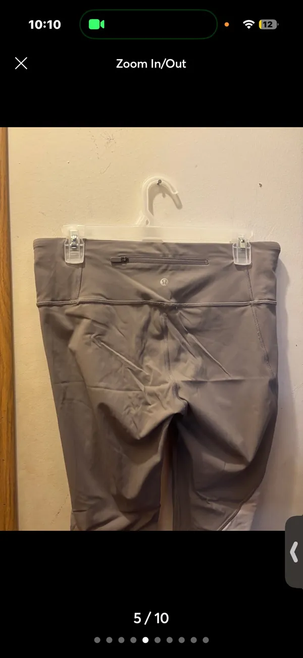 (10) Lululemon leggings  - Image 5