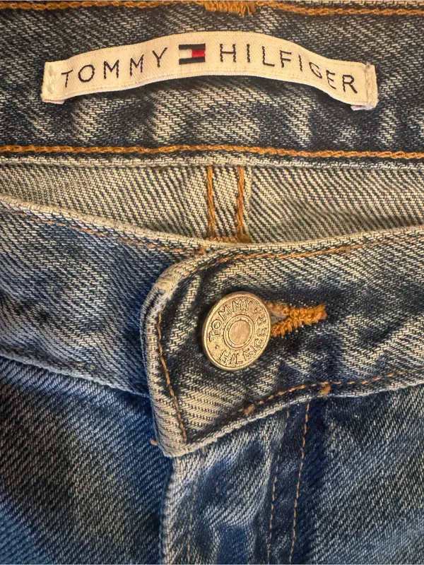 Vintage Tommy Hilfiger Y2K Straight Leg Jeans Women's Size 10 Inseam 29 - EUC - Image 3