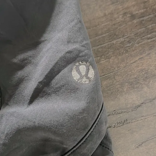 Lululemon Groovy Run Shorts - Image 5