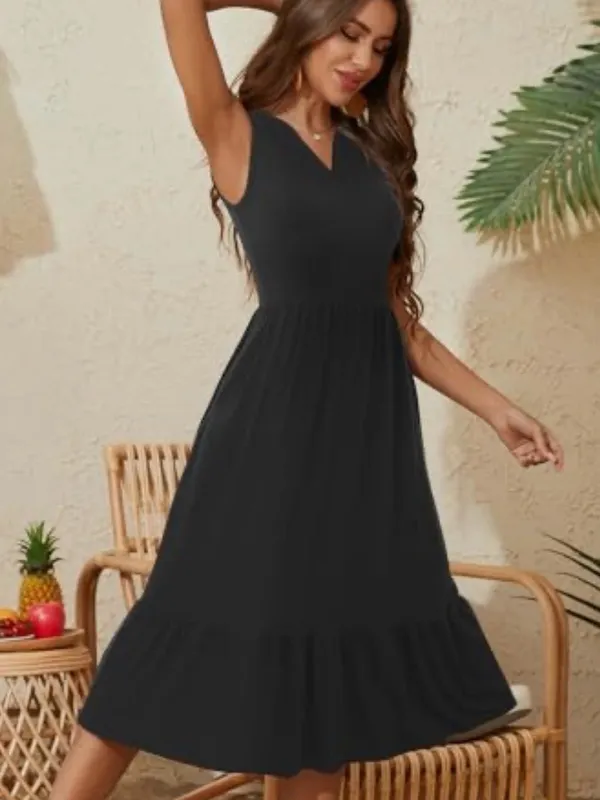 Sleeveless Black Maxi Dress - Classic Everyday - Image 2
