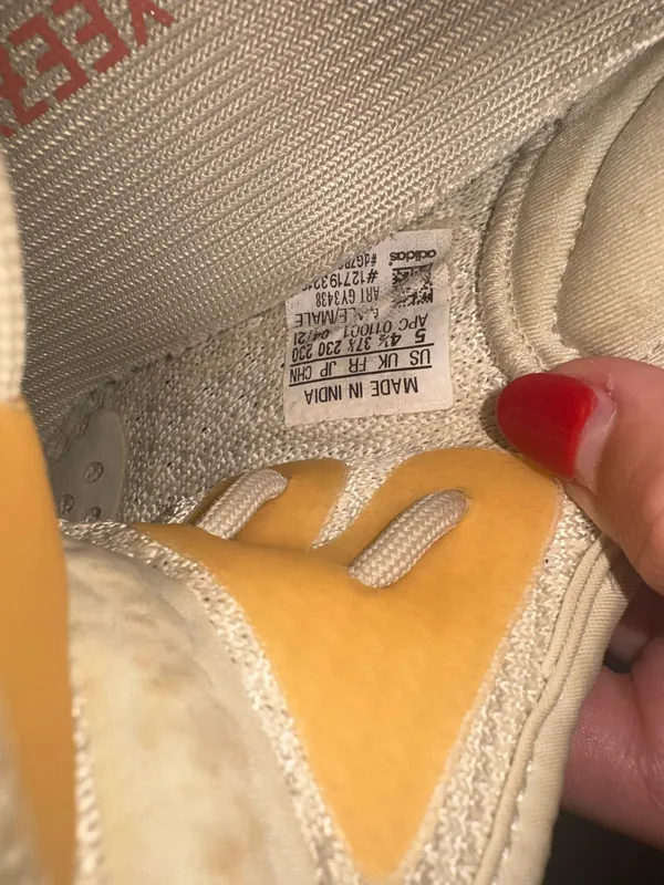 Yeezy Yeezys - Image 4