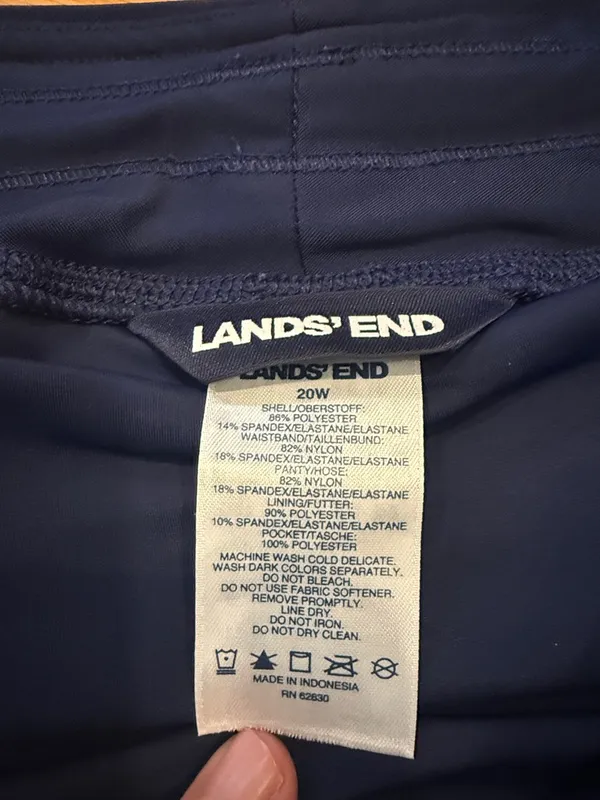 Lands’End women’s blue swim shorts size 20W. - Image 3