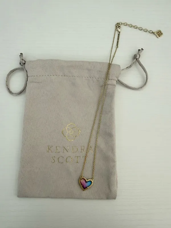 Kendra Scott Necklace - Image 3