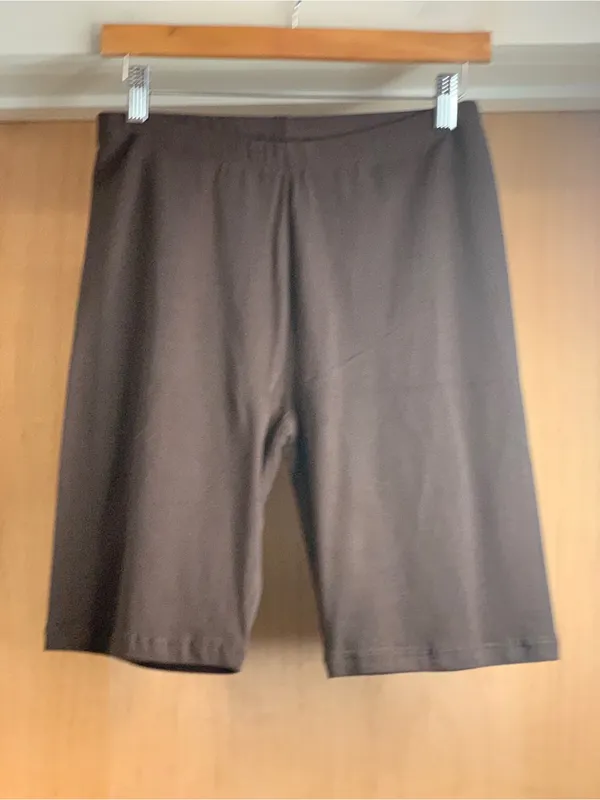 Zenana Brown Seamless High-Waist Shaping Bike Shorts Size-X-Large 90’S/Y2K - Image 3