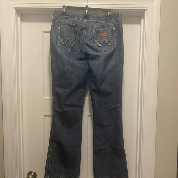 Wrangler Western Boot Cut Jeans Size 7/8 34" Cowgirl Flare Medium Wash Stitched - Image 6