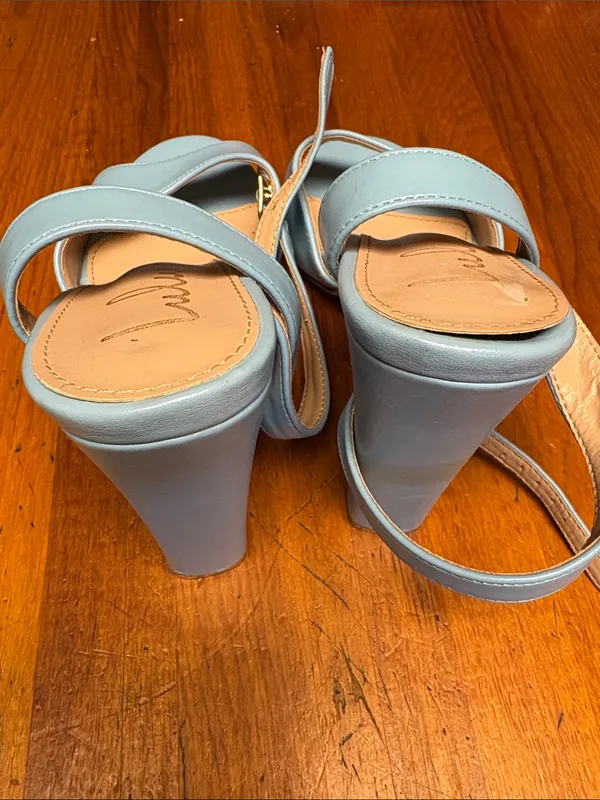 Lulu's Light Blue Open-Toe Slide Heels - Image 3