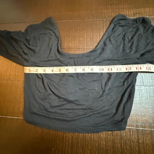 Free People Beach Black‎ Long Sleeve Crop Top Scoop Neck Size Medium OB401051 - Image 3