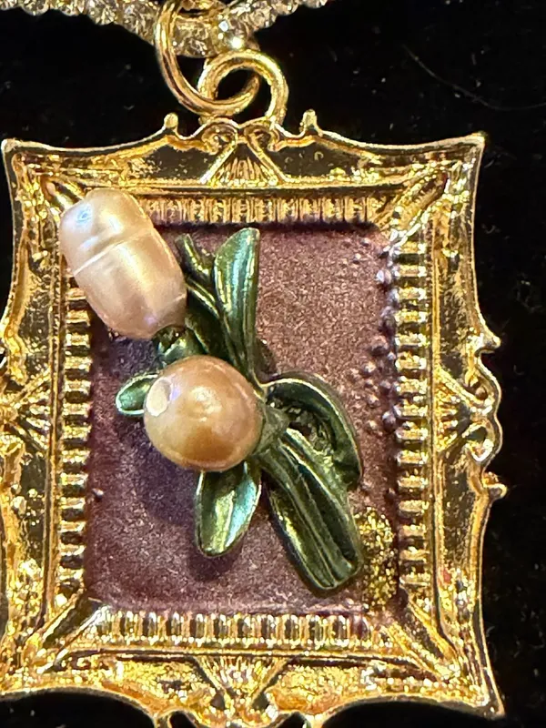 Vintage Style Gold Tone Tulip Framed Brooch Pin -Romantic Cottagecore Pendant - Image 2