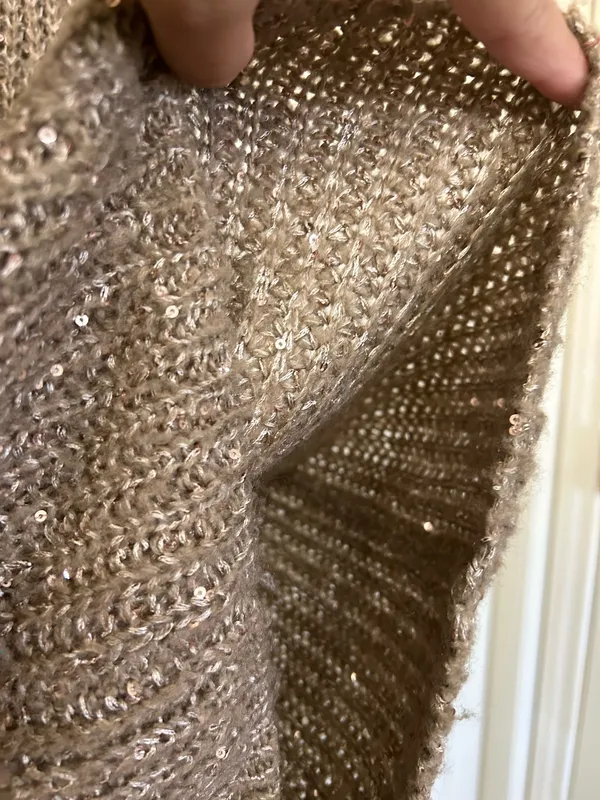 Tan sequin sweater Gold - Image 4
