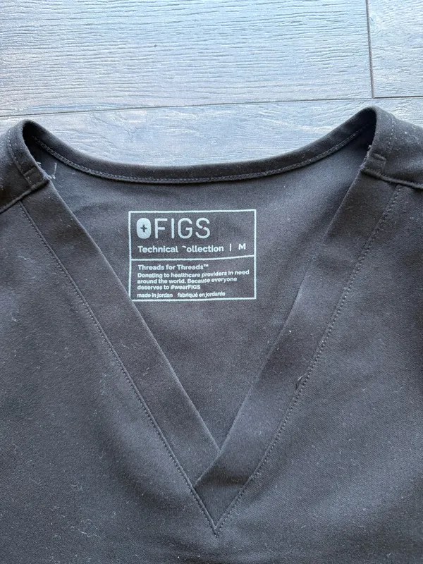 FIGS Jogger Scrub Set - Image 3