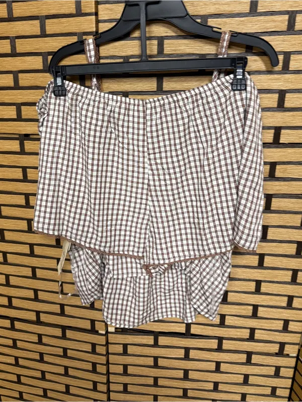No boundaries brown and white plaid two piece pajama short set size XXL - Image 2