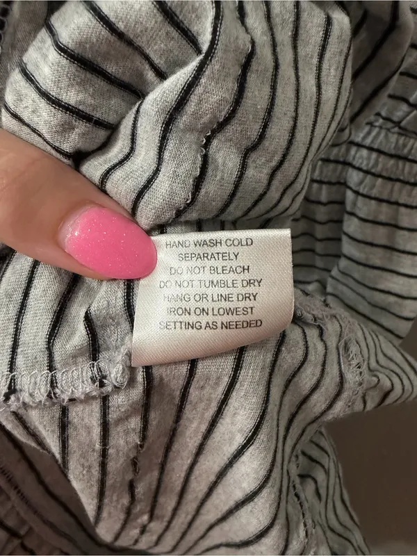 Pink Rose Striped Ruffle Mini Dress in Gray and Black Size M - Image 7