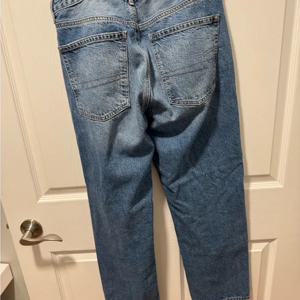 American Eagle Outfitters Women's Blue Distressed Straight Jeans - Image 5