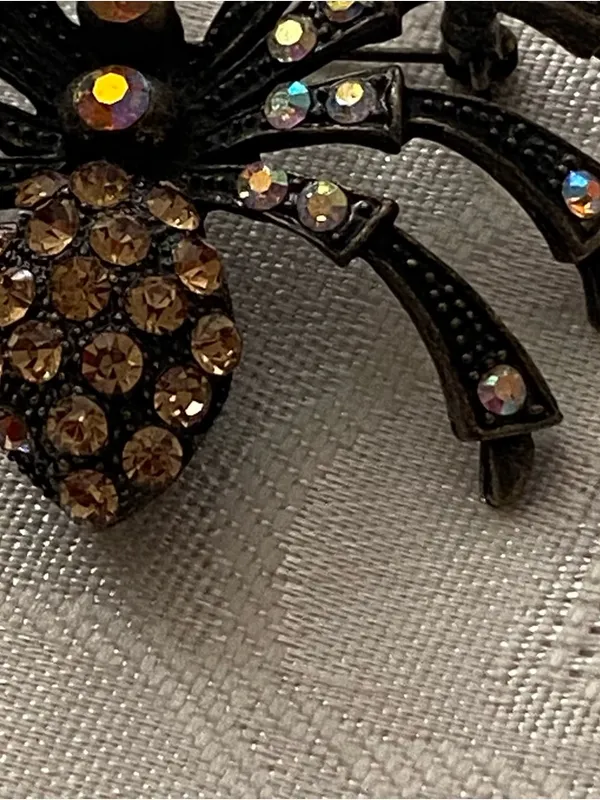 Brooch Pin Spider Rhinestone 2” Round With Legs Goth Punk Whimsigoth Halloween - Image 2