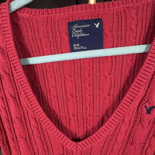 Y2K American Eagle V Neck Fitted Cable Knit Red Sweater Preppy Bella Swan Sz M - Image 4