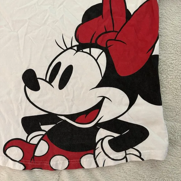Disney Minnie Mouse Red Black WhiteT-Shirt Women L Graphic Tee Cute Sassy‎ Bow - Image 2