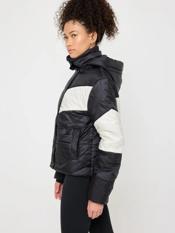 SPIRITUAL GANGSTER NWT Women’s Aero Puffer Jacket Black, Medium ($248) - Image 2