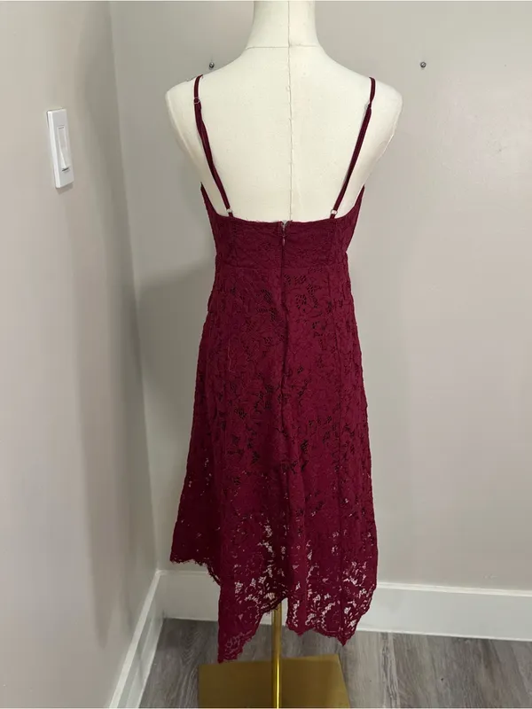 Lulu's One Wish Burgundy Lace Midi Dress‎ Medium - Image 4