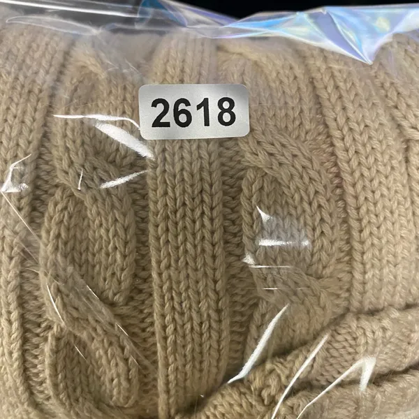 L.L. Bean Tan Cable Knit Sweater Crew Neck Long Sleeve Pullover Size L Fisherman - Image 10