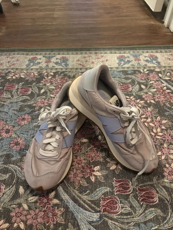 New Balance Shoes - Image 5