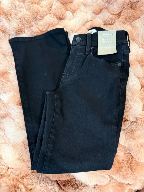 Madewell Women's Black Straight Leg Jeans - Image 6