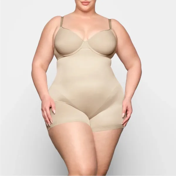 Skims Barely There Shaperwear High Waist Shortie‎ In Sand size M - Image 6