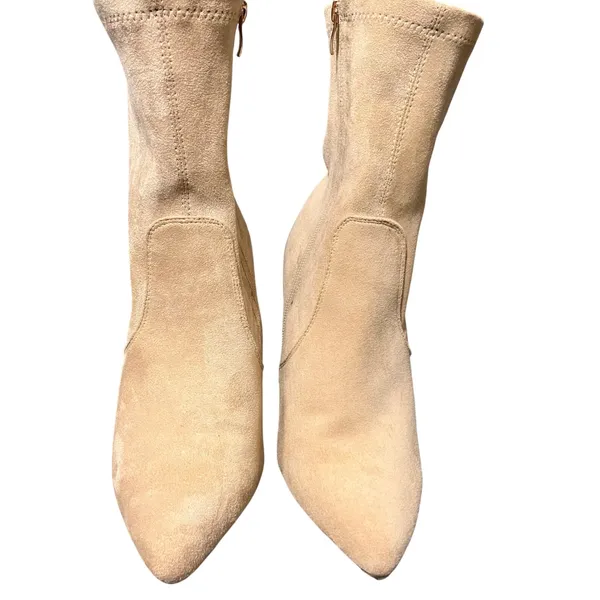 Womens Beige Suede Block Heel Pointed Toe Ankle Boots Size‎ 7.5W - Image 2