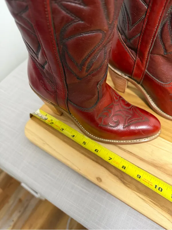 Capezio Vintage Women's Embroidered Red Stack Heel Leather Boot Size 5 #267022 - Image 10