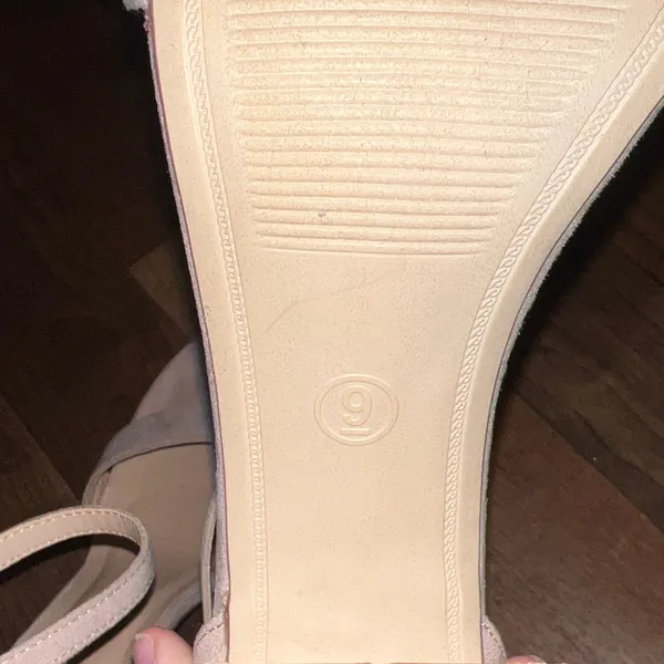 Elegant Beige Ankle Strap Heels size 9 - Image 5