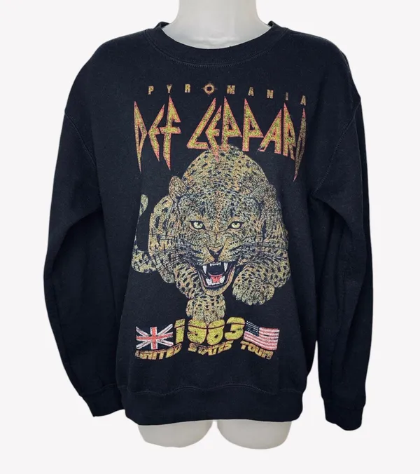 Pyromania 1983 Us Tour Long Sleeve Black Sweatshirt - Image 2