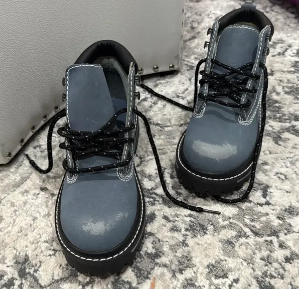No Boundaries Blue Distressed Zip Stitch Accent Hiker Boots - Image 3