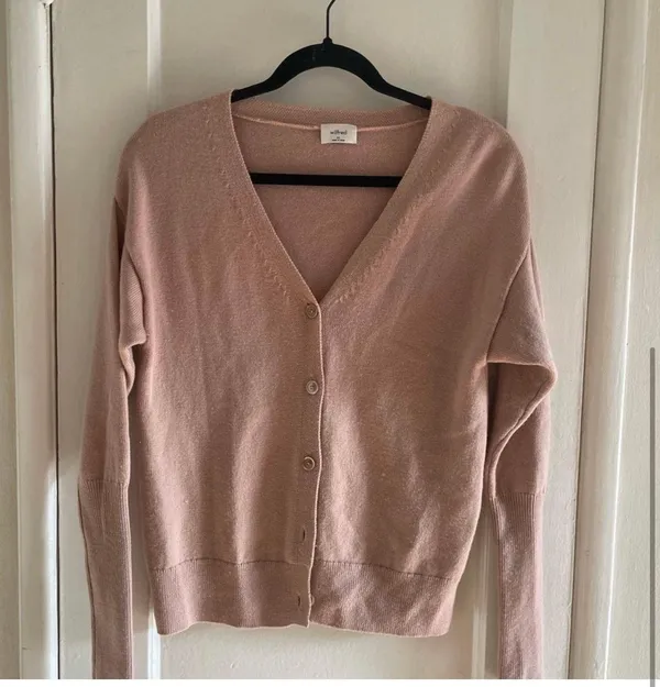 Aritzia Wilfred Cyprie 100% merino wool button down cardigan - Image 3