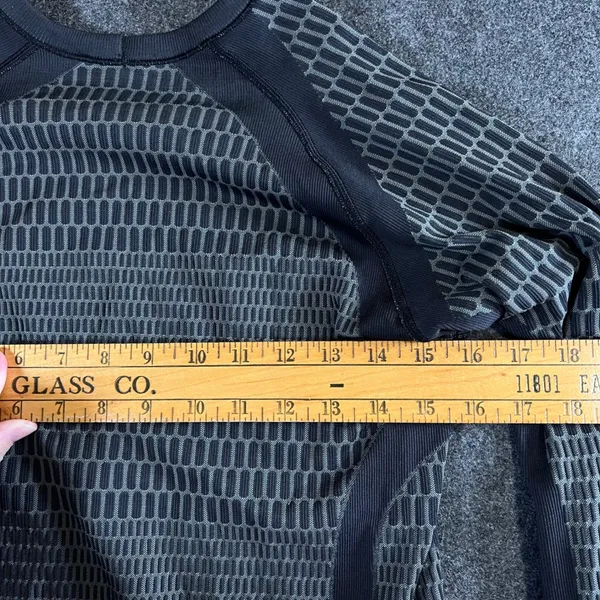 Lululemon Rest Less Pullover Long Sleeve Top Black Grey Honeycomb Size 6 - Image 6