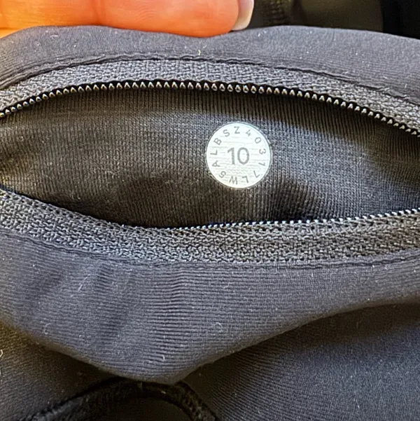 Lululemon leggings scalloped  - Image 7