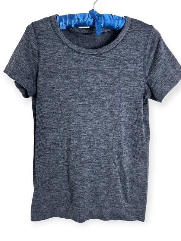 Lululemon Swiftly Tech Short Sleeve Breeze Relaxed Fit Black grey active S 6 M - Image 6