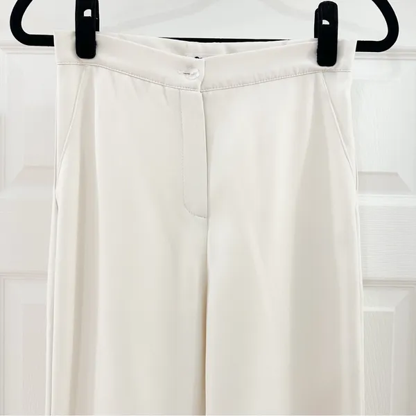 Lelagia High Waisted Wide Leg Flowy Pants White sz Small - Image 3