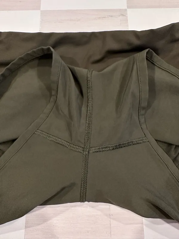 lululemon speed short 2.5” dark olive green 4 W7578S - Image 7
