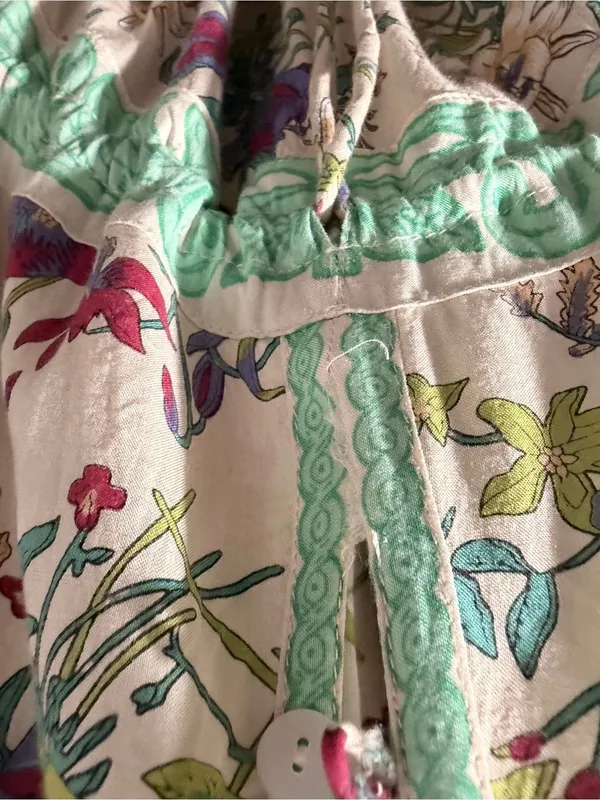 Spell Queen White Floral Button - Image 5