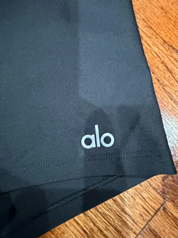 Alo Biker Yoga Shorts - Image 2
