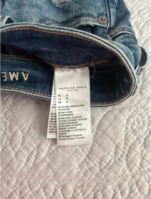 American Eagle Dark Wash Denim Shorts High-Rise Shortie - Image 2