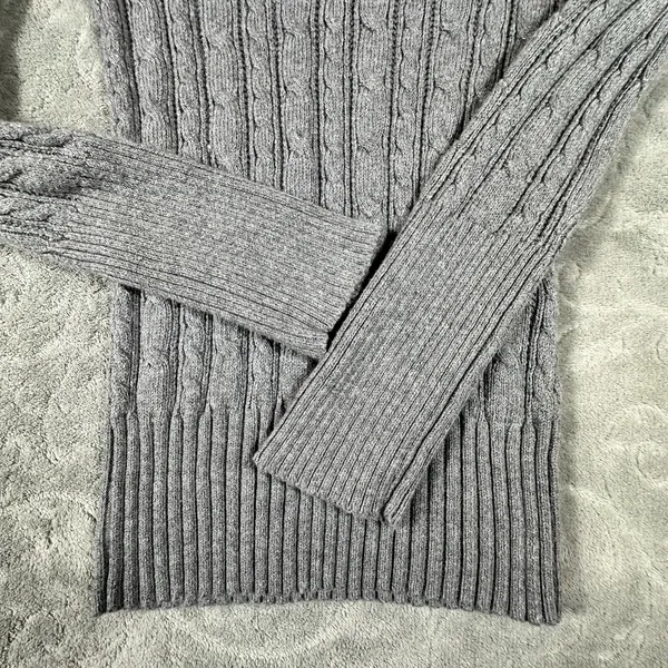 Y2K American Eagle V Neck Fitted Cable Knit Sweater Women Medium Gray Preppy - Image 6