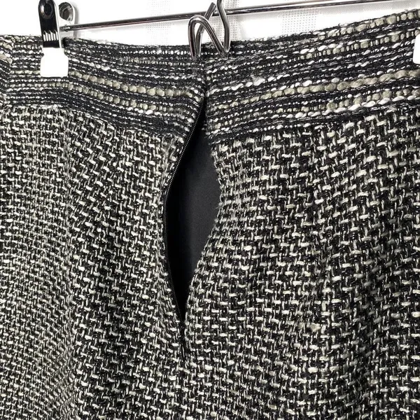 LOFT Petites Tweed Mini Skirt Double Front Patch Pockets Sparkly 8P Black White - Image 9